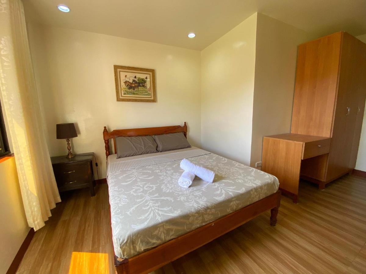 Tessie'S Home Stay Bed & Breakfast Puerto Princesa Exterior photo